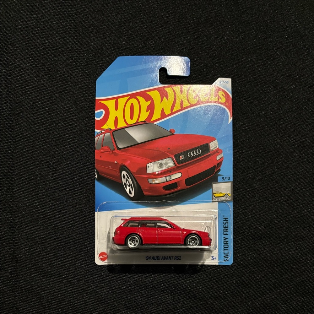 Hot Wheels ‘94 Audi Avant RS2